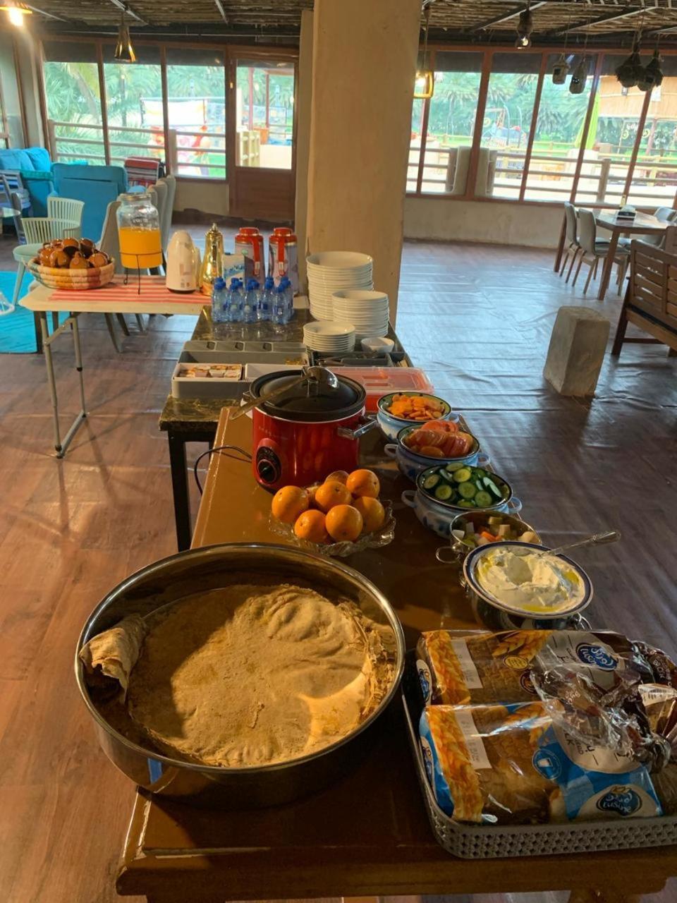 بيت نُزل السلام Bait Salam Inn Al Ḩamrāʼ Extérieur photo