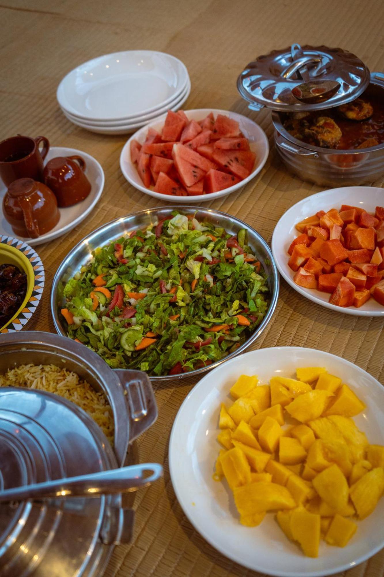 بيت نُزل السلام Bait Salam Inn Al Ḩamrāʼ Extérieur photo